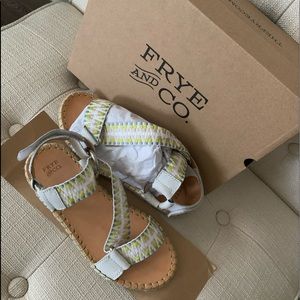 FRYE AND COMPANY SANDALS